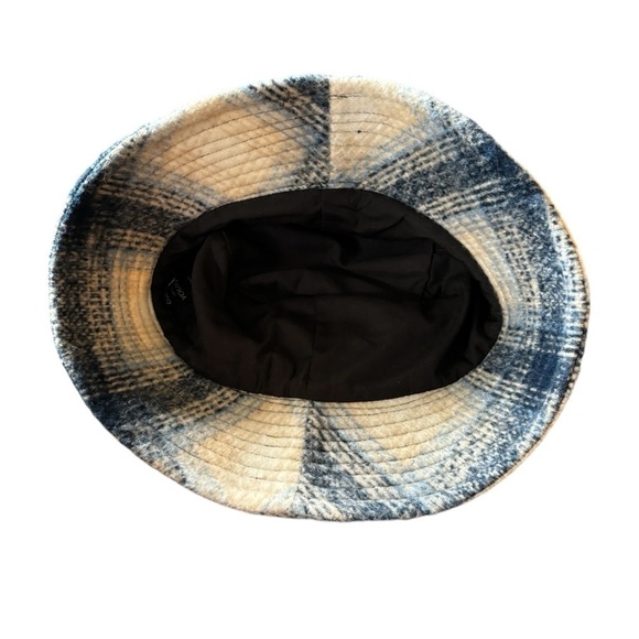 David & Young Navy Cream Brushed Plaid Soft Bucket Hat One Size OS Lined Winter - Picture 5 of 6